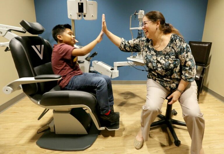 , New Northwest Arkansas eye doctor specializes in children, Vold Vision